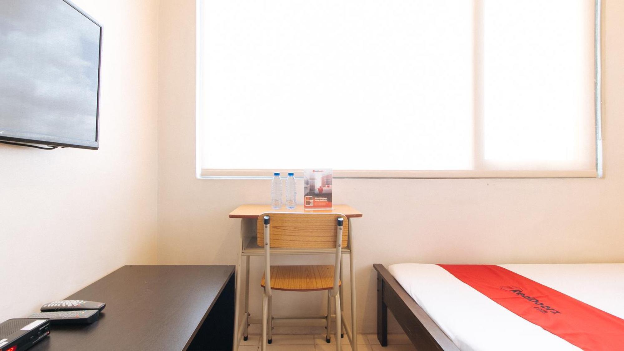 Reddoorz Plus @ E Rodriguez Corner Banawe Quezon City Exteriör bild
