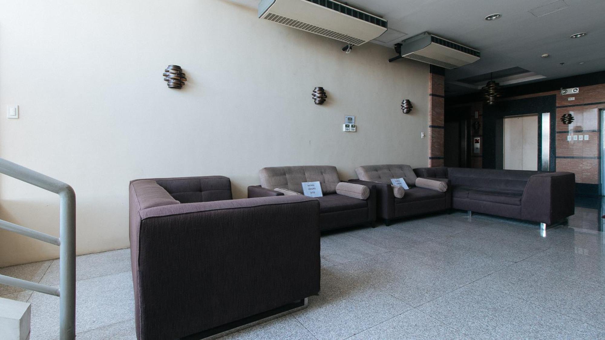 Reddoorz Plus @ E Rodriguez Corner Banawe Quezon City Exteriör bild